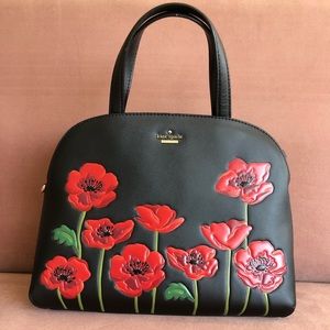 Kate Spade purse in lovely condition
